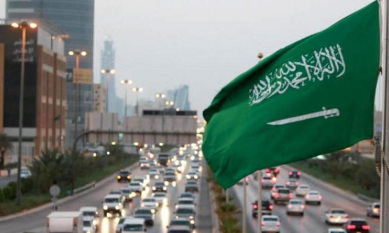 السعودية تتصدر مؤشر مديري المشتريات للقطاع الخاص غير النفطي
