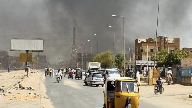 اشتباكات في السودان وتبادل الجيش والدعم السريع الاتهامات