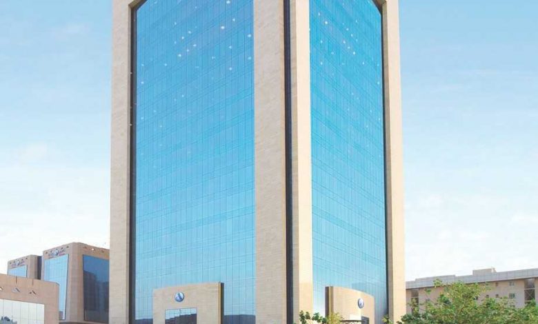 سداد الديون العالقة: البنك العربي الوطني يخفف أعباء 100 مواطن