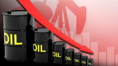 تراجع سعر النفط الخام بعد ذروة أسبوعين